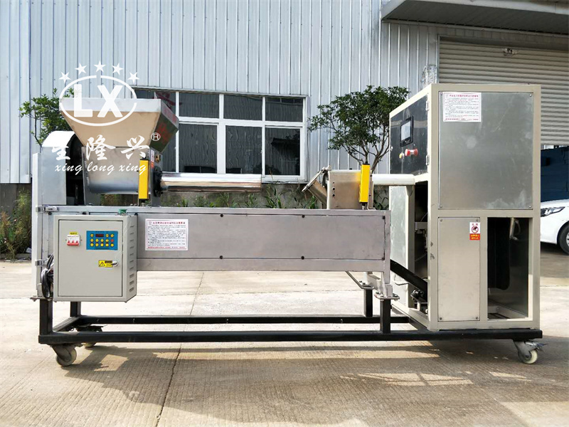 全自動(dòng)裝袋扎口一體機(jī)