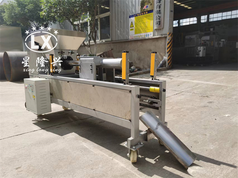 程控抱筒自動(dòng)裝袋機(jī) 程控抱筒自動(dòng)裝袋機(jī)