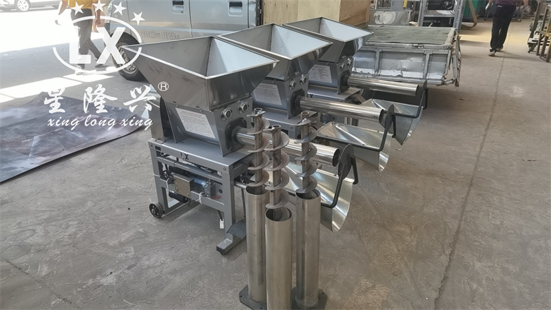 電磁裝袋機(jī) 電磁裝袋機(jī)